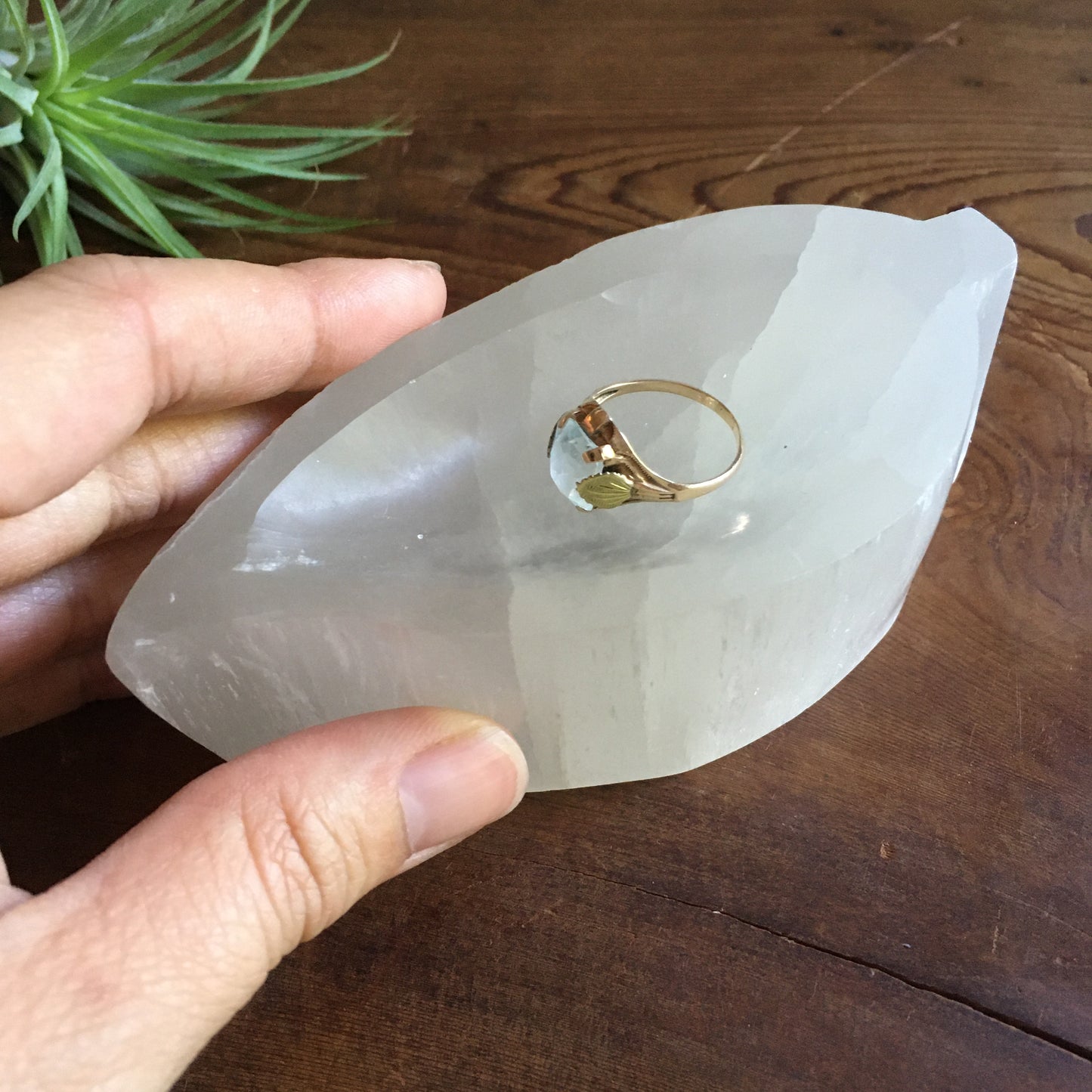4.25" Selenite Bowl