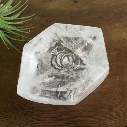 4" Hexagon Clear Quartz Bowl #0A