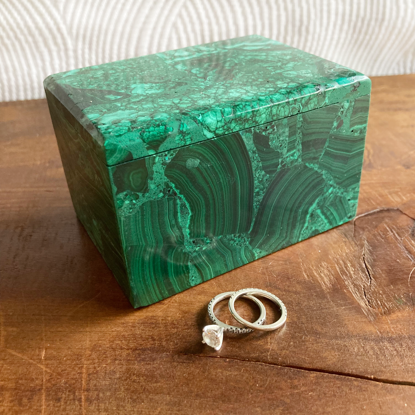 VIVID COLOR 3.8" Real Malachite Box #A