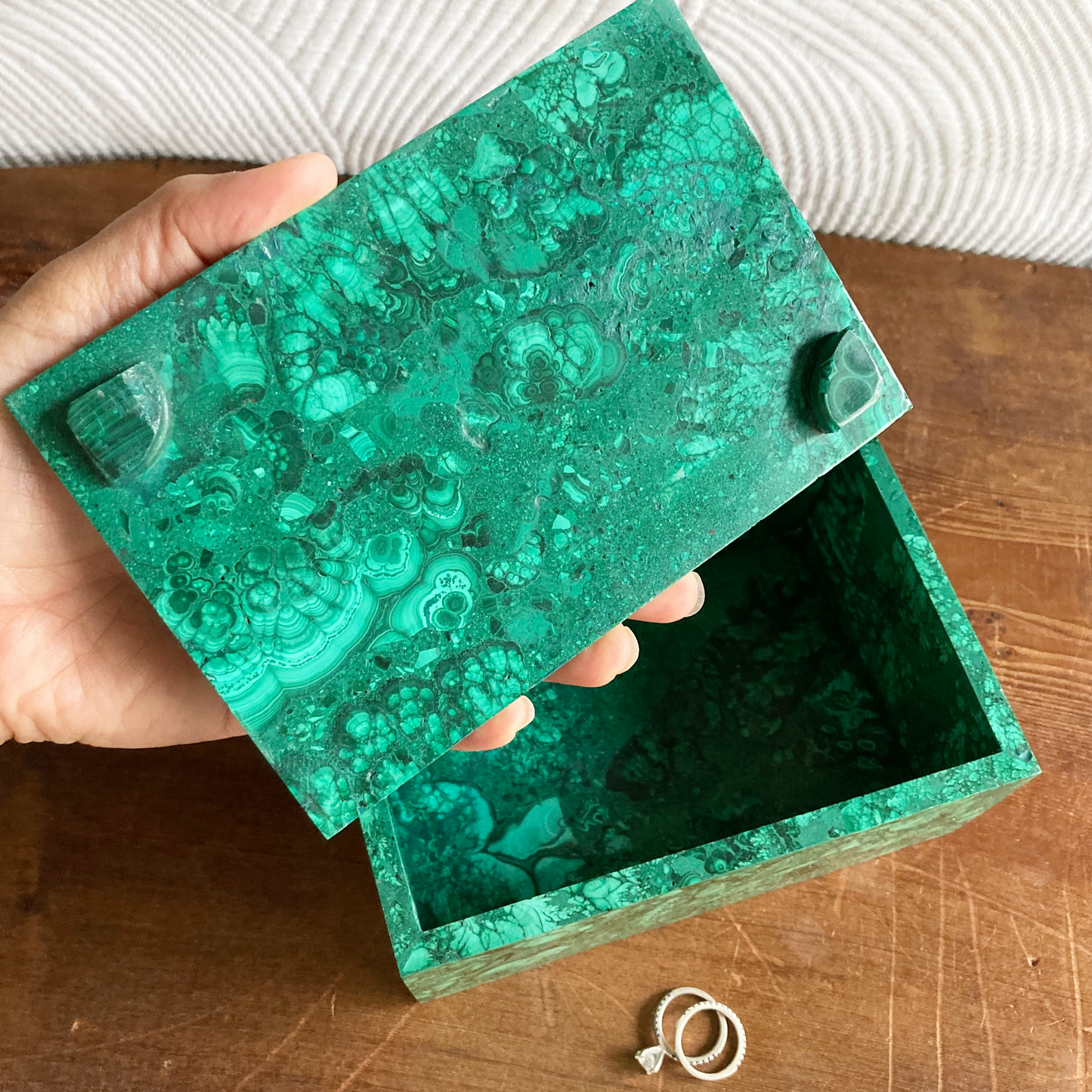 XLARGE 6" Malachite Box with Bevel Edge #C