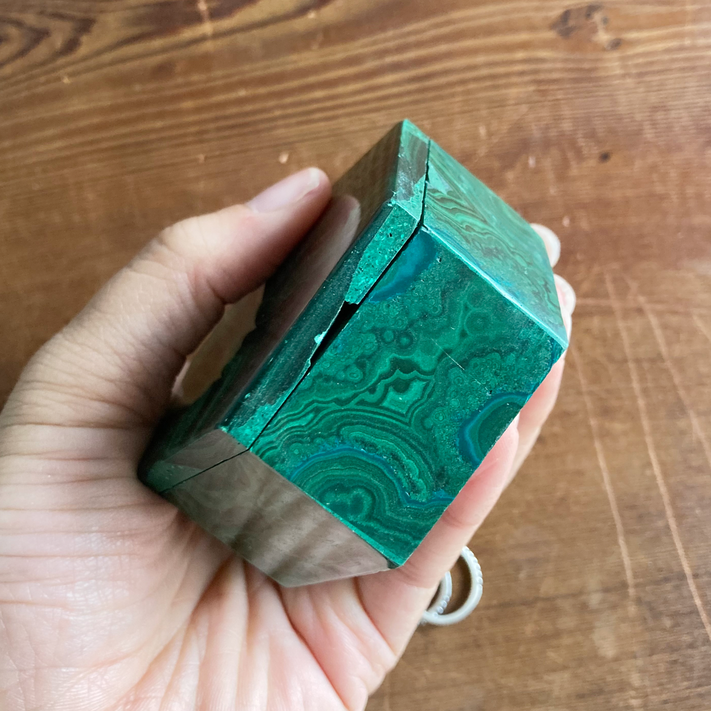 CHRYSOCOLLA VEINS 2.5" Hexagon Malachite Box #E