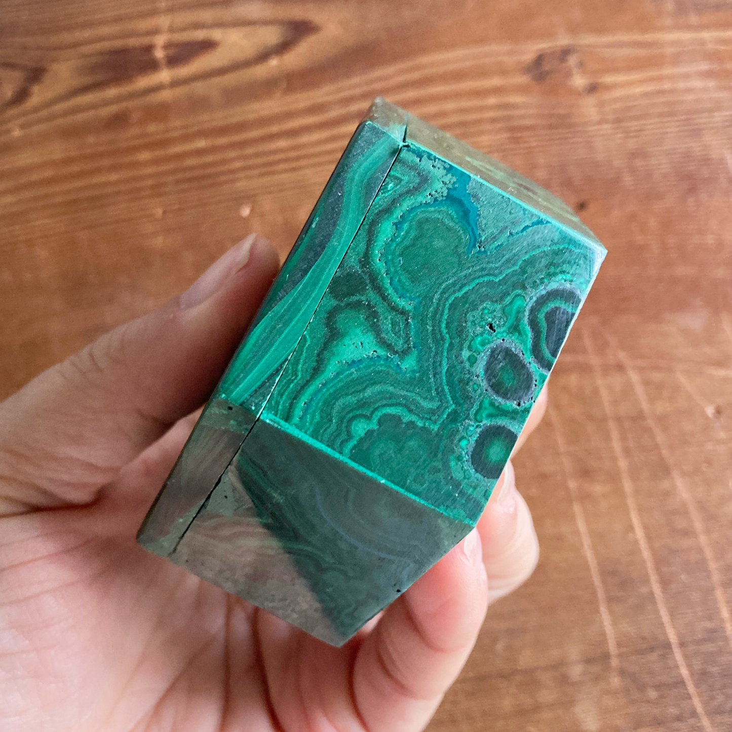 CHRYSOCOLLA VEINS 2.5" Hexagon Malachite Box #E