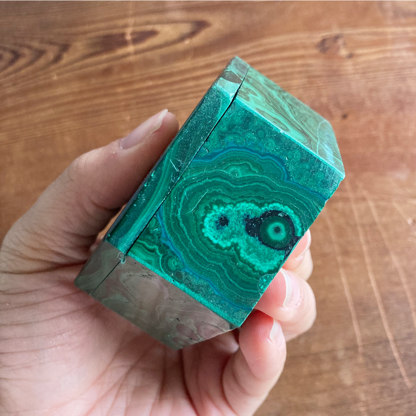 CHRYSOCOLLA VEINS 2.5" Hexagon Malachite Box #E