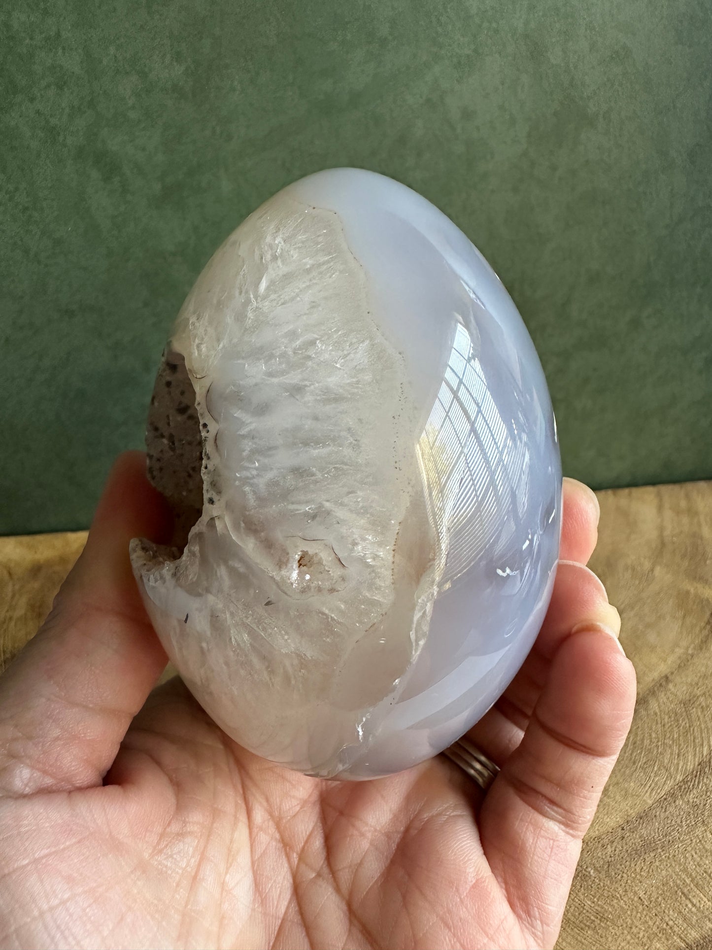 Druzy Agate Crystal Egg with Black Speckle Inclusions (Red Stand Included)