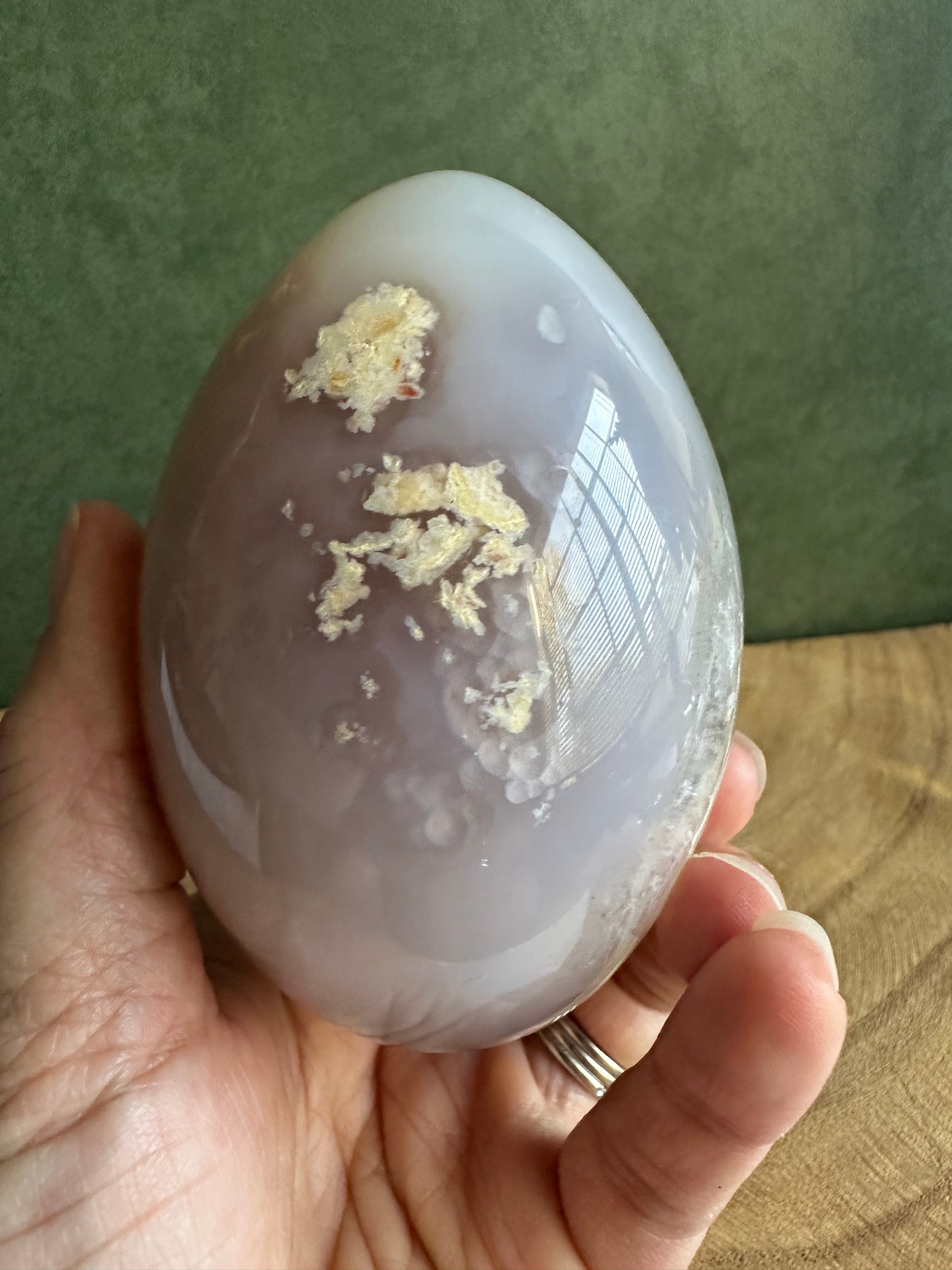 Druzy Agate Crystal Egg with Black Speckle Inclusions (Red Stand Included)