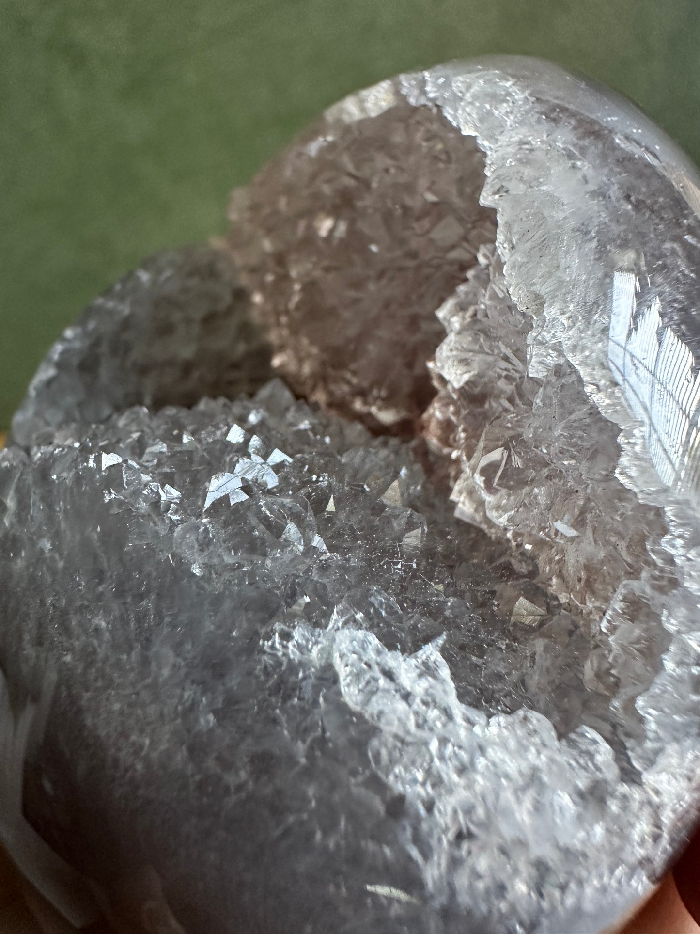 Druzy Agate Crystal Egg with Translucent Quartz Crystals (Red Stand Included)