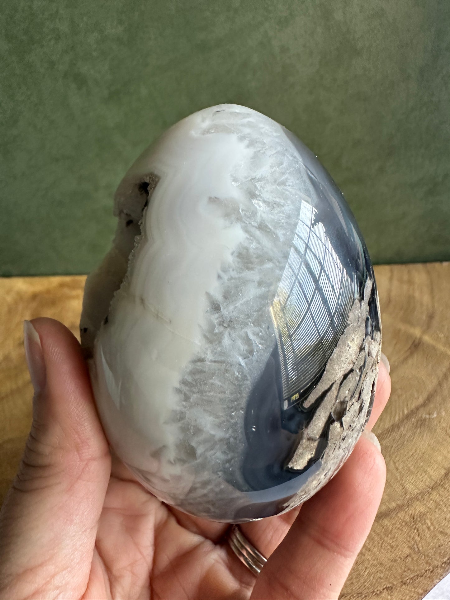 Dalmatian Druzy Agate Crystal Egg with White Quartz Crystals (Red Stand Included)