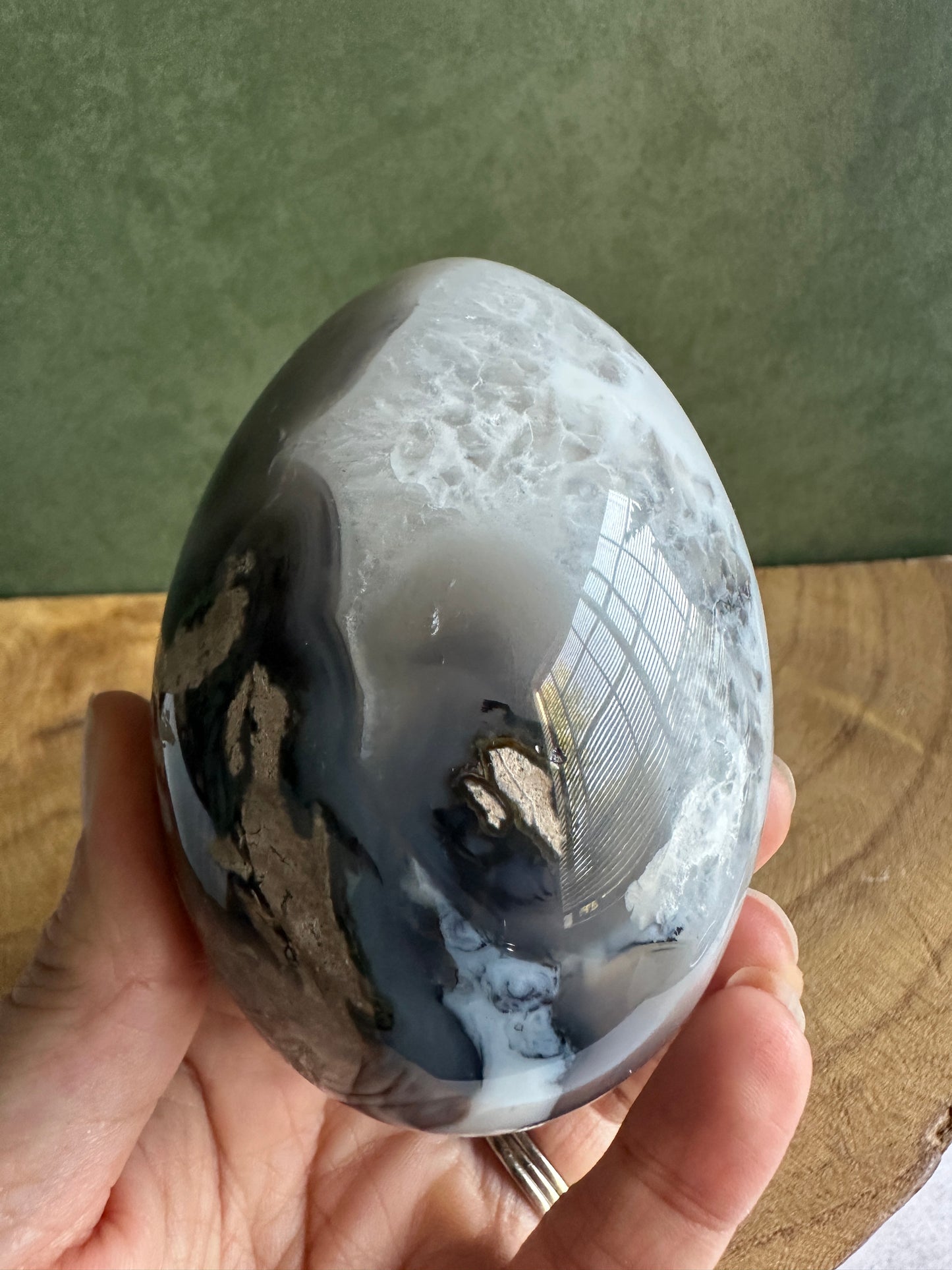 Dalmatian Druzy Agate Crystal Egg with White Quartz Crystals (Red Stand Included)
