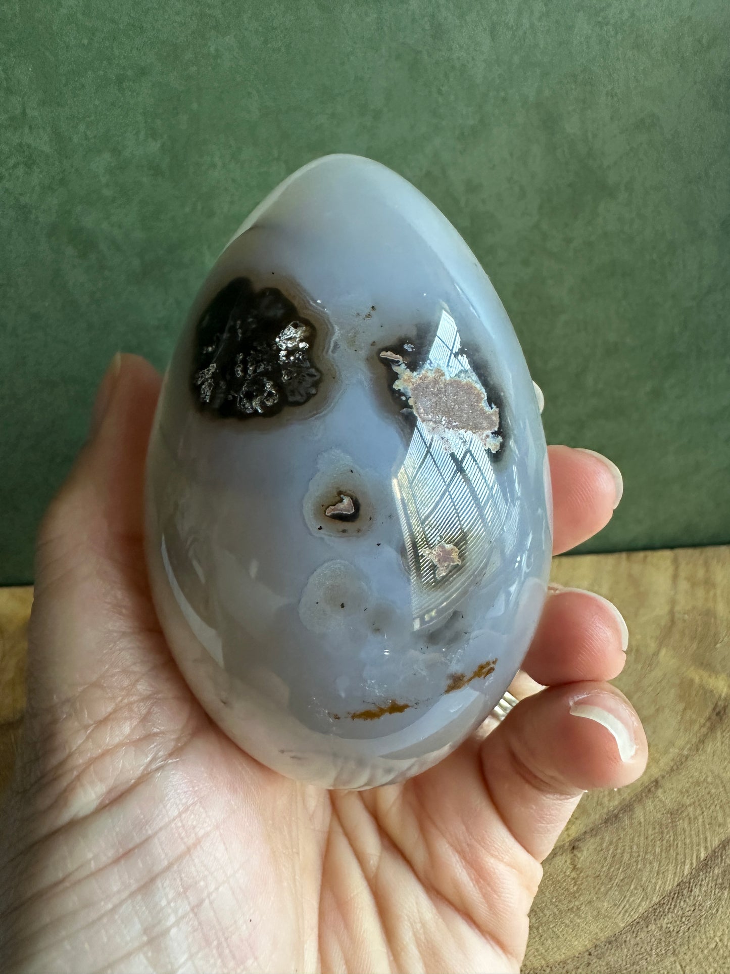 Druzy Agate Crystal Egg with Rainbow Quartz Crystals (Red Stand Included)