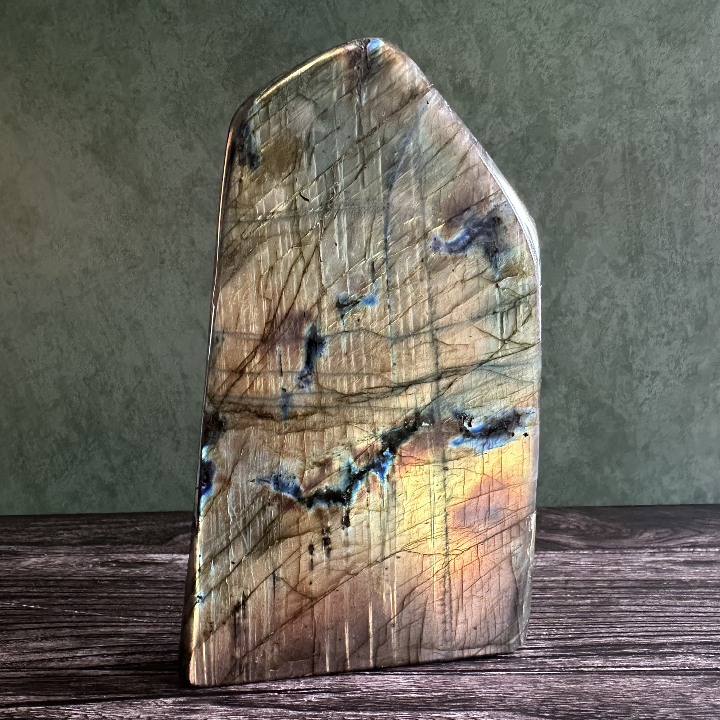 Standing Sunset Labradorite Free Form